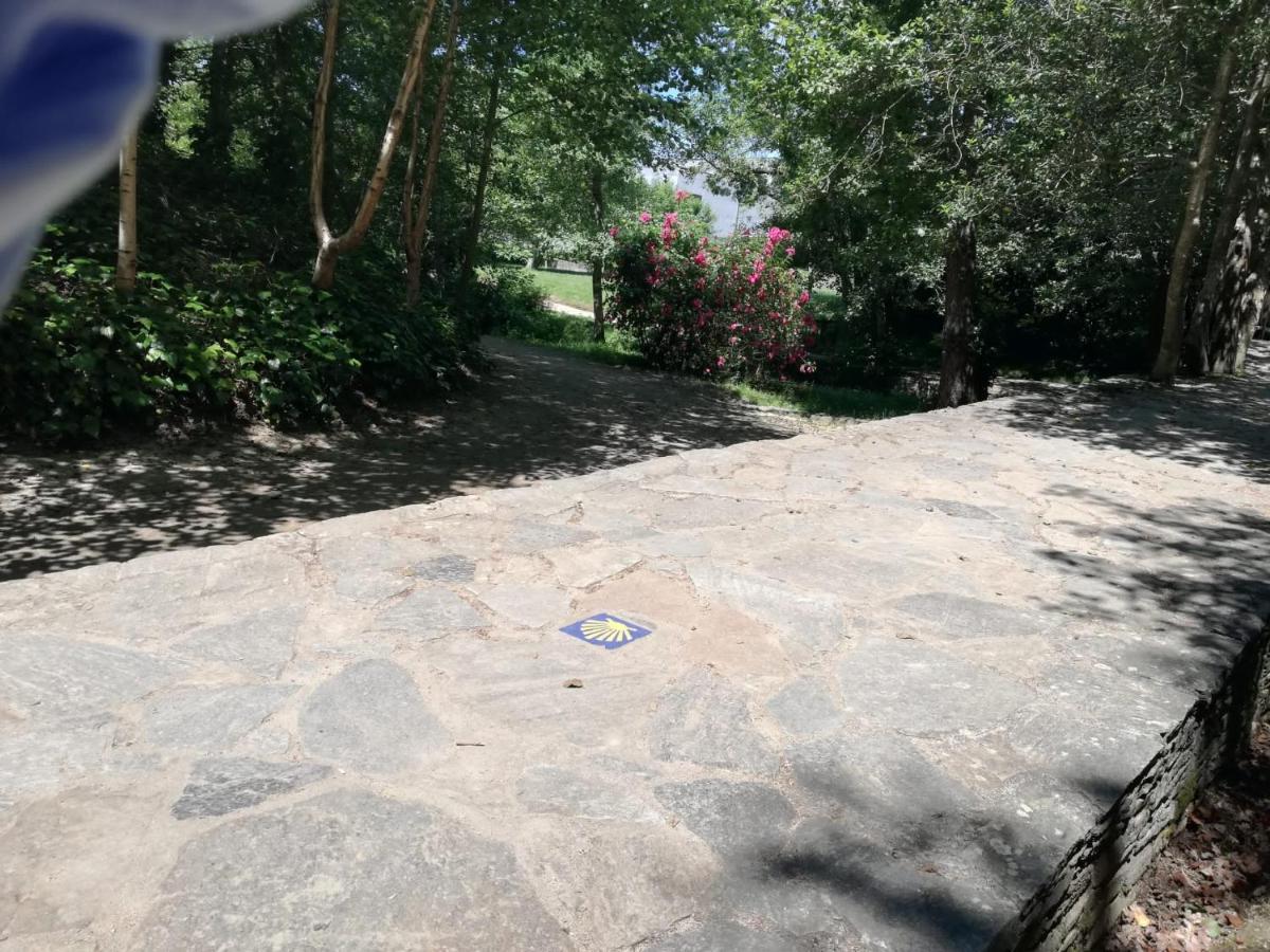 Alojamiento Camiño Real Sigueiro Exterior foto